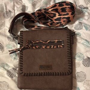 Wrangler Dark Brown Crossbody Bag with Leopard Strap